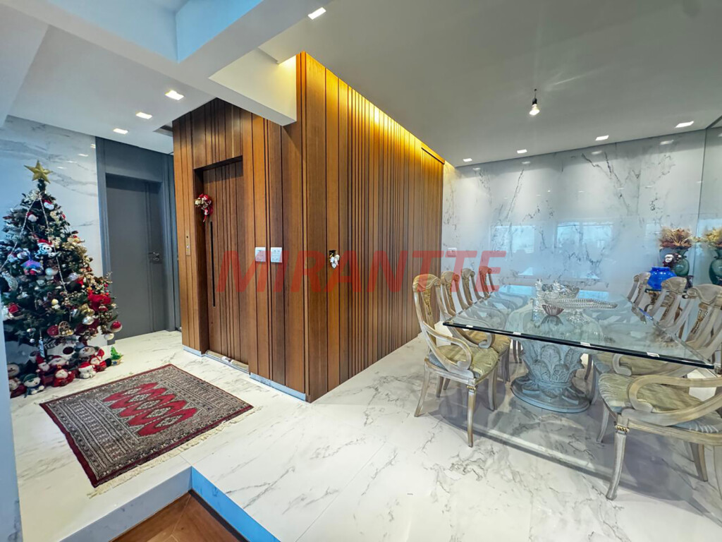 Apartamento de 212m² com 4 quartos em Santana