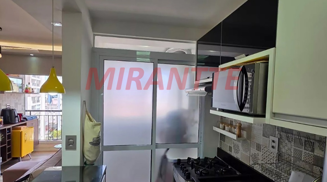 Apartamento de 49m² com 2 quartos em Vila Mazzei