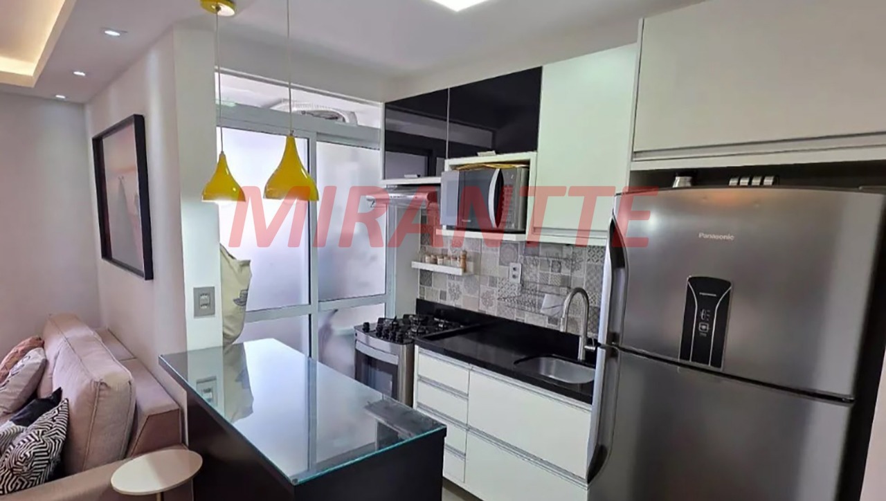 Apartamento de 49m² com 2 quartos em Vila Mazzei