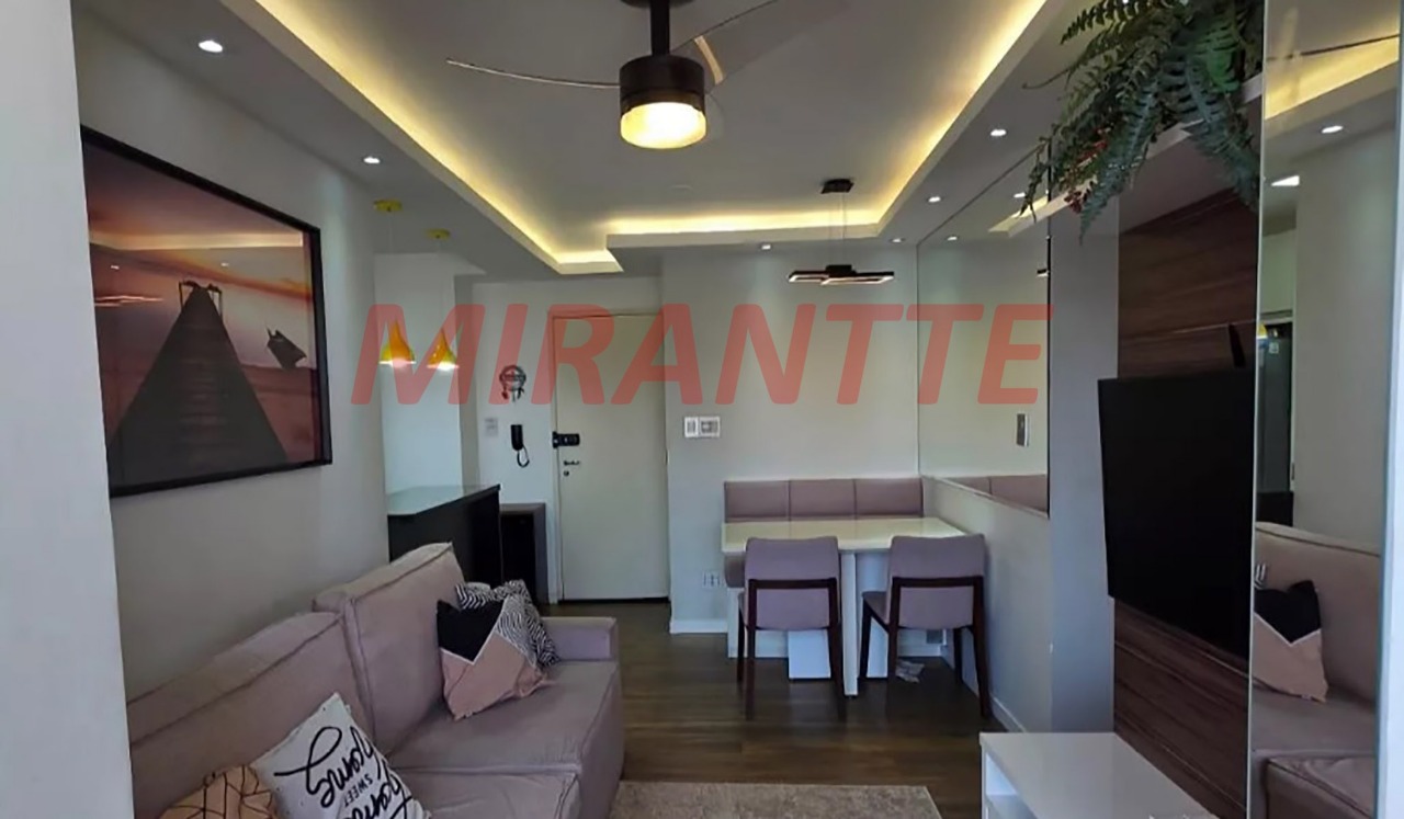 Apartamento de 49m² com 2 quartos em Vila Mazzei