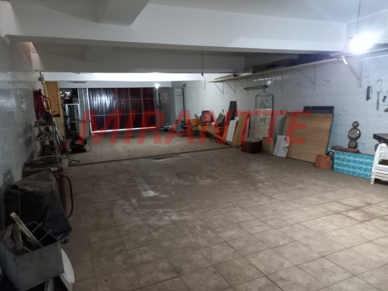 Sobrado de 328m² com 4 quartos em Jardim Japão