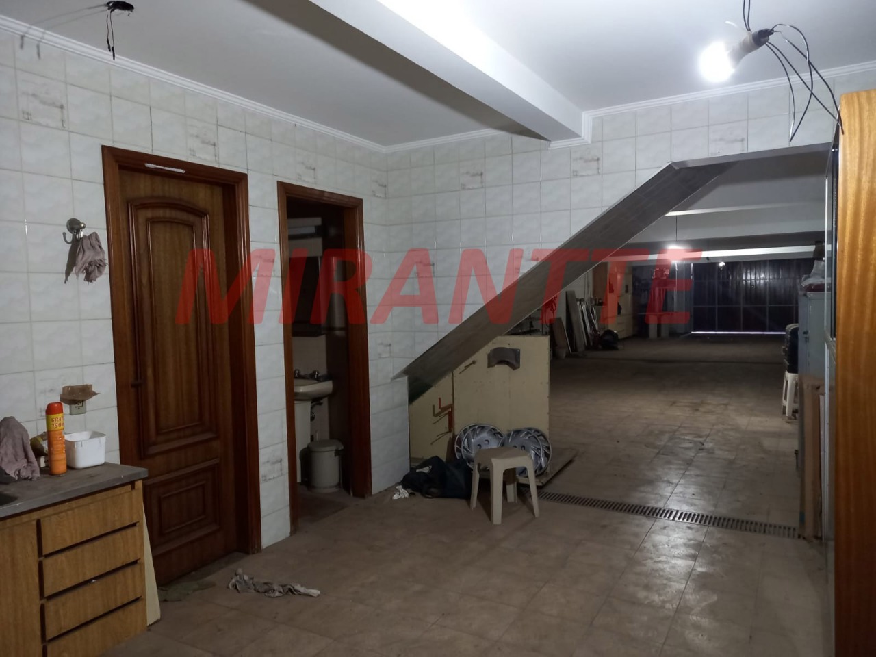 Sobrado de 328m² com 4 quartos em Jardim Japão