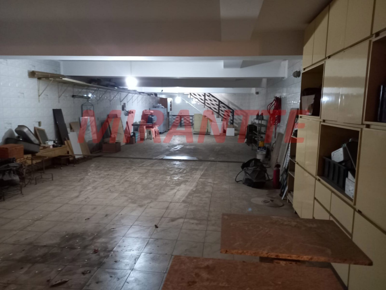 Sobrado de 328m² com 4 quartos em Jardim Japão