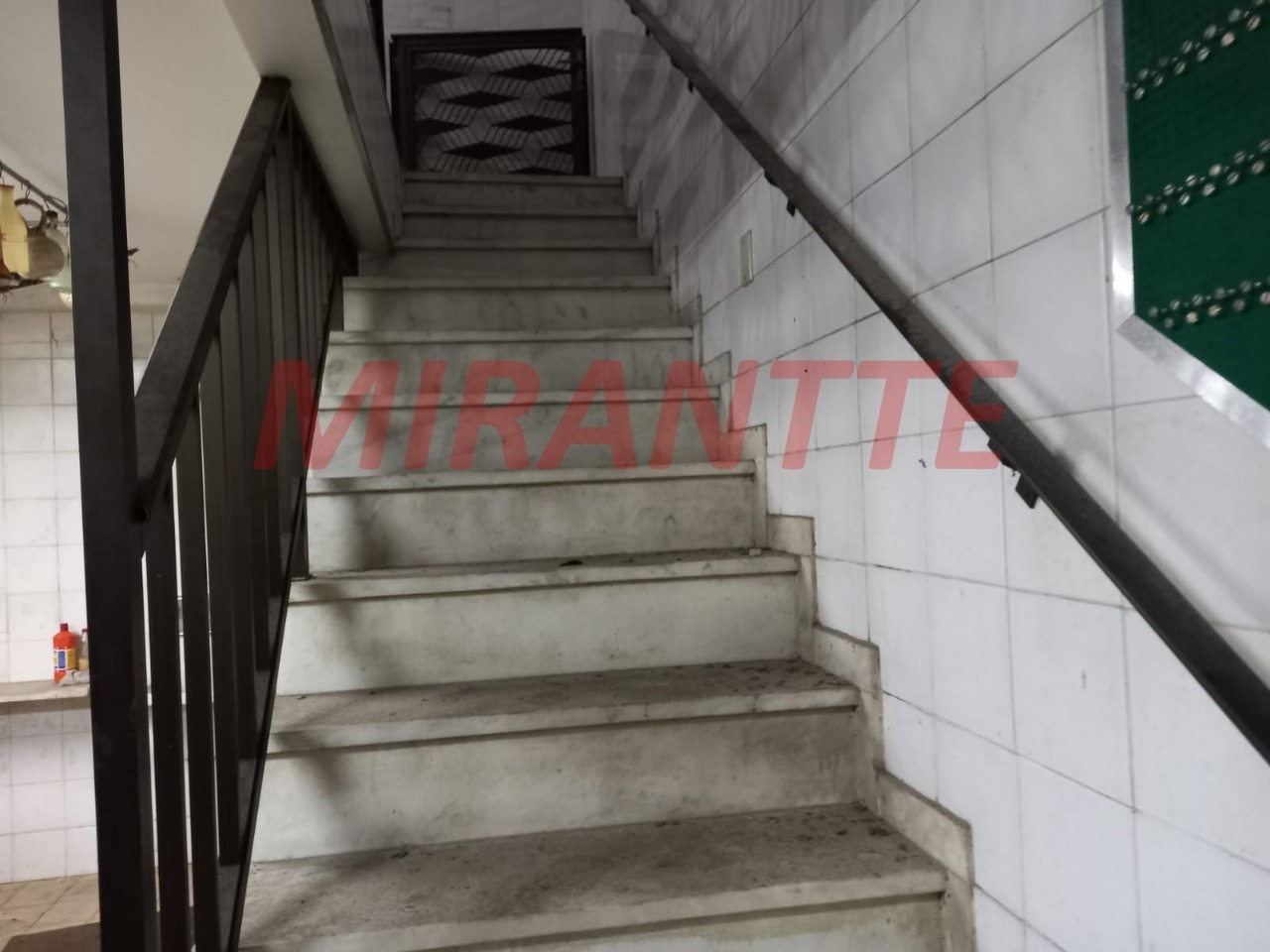 Sobrado de 328m² com 4 quartos em Jardim Japão