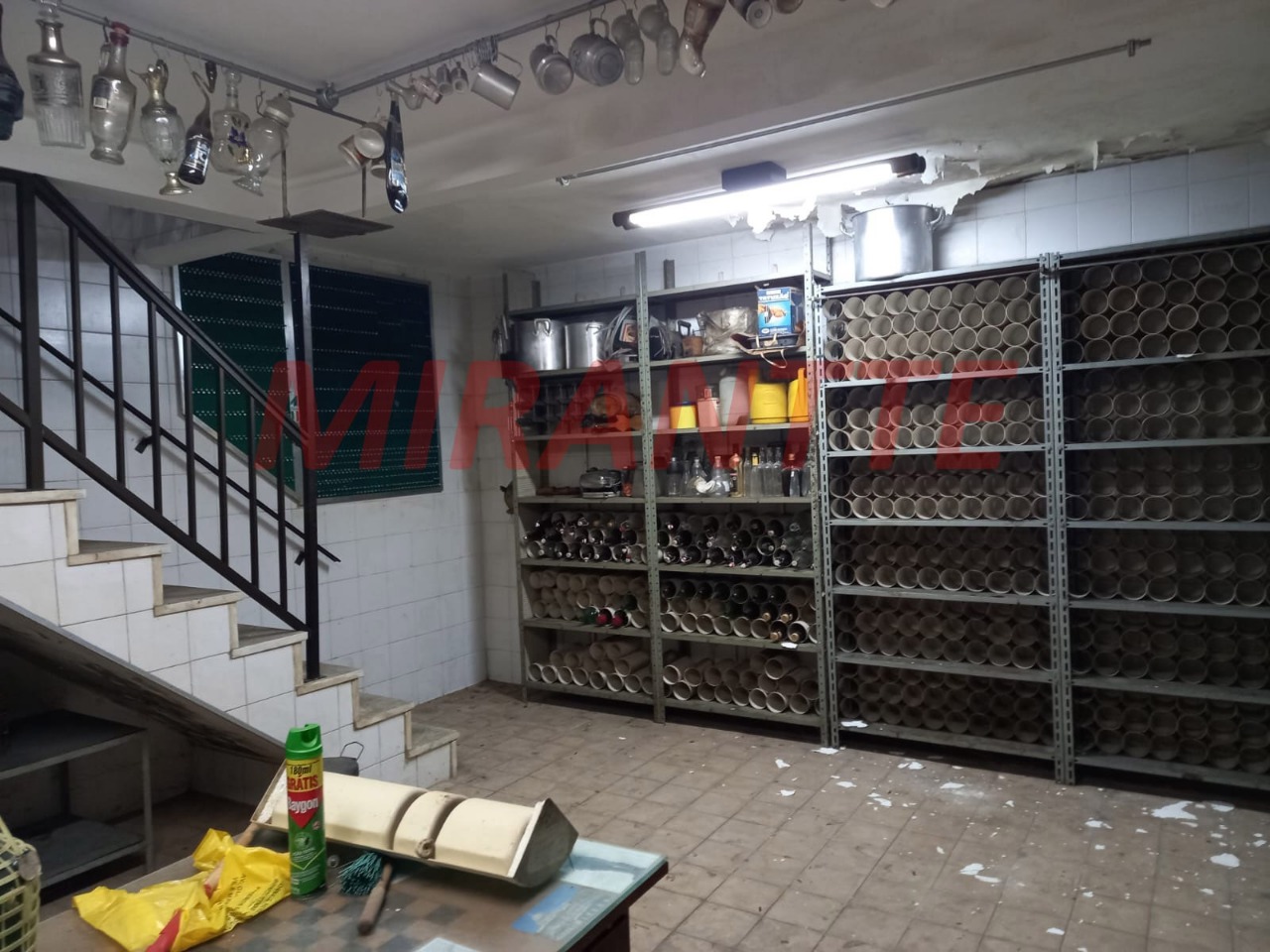 Sobrado de 328m² com 4 quartos em Jardim Japão