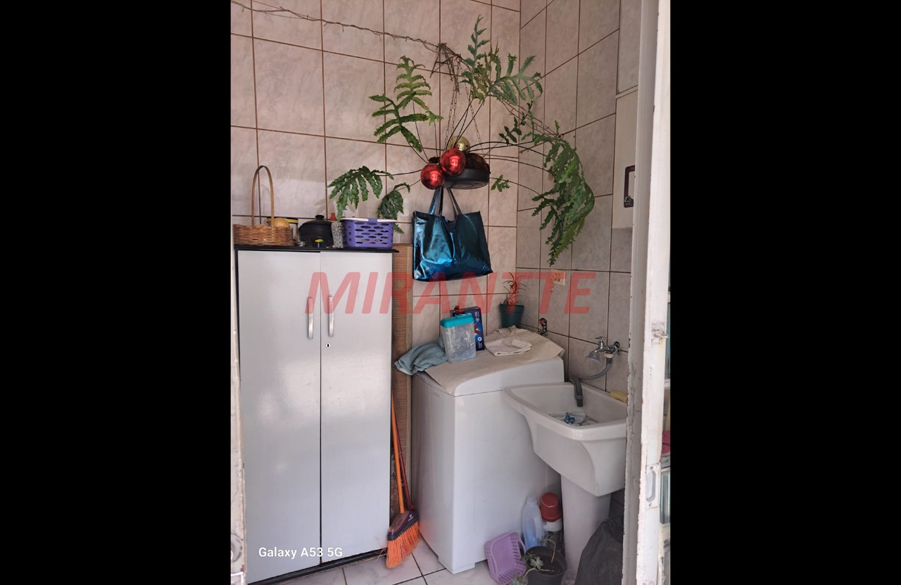 Sobrado de 100m² com 2 quartos em Santana