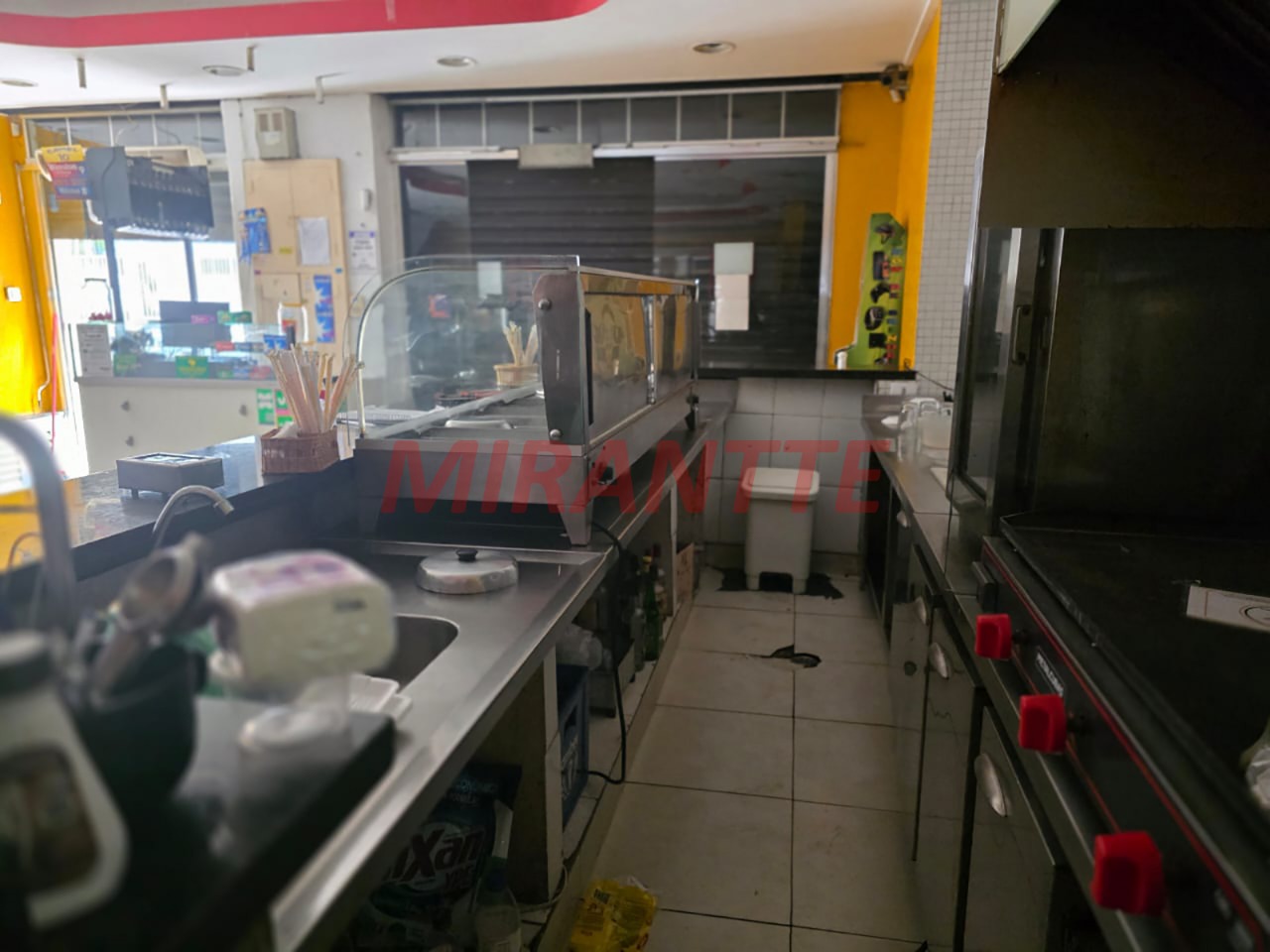 Comercial de 145m² em Santana