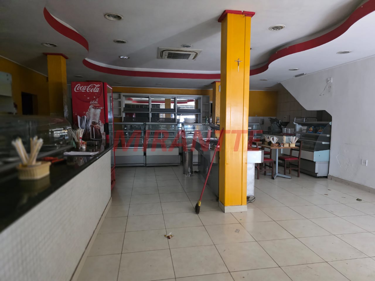 Comercial de 145m² em Santana