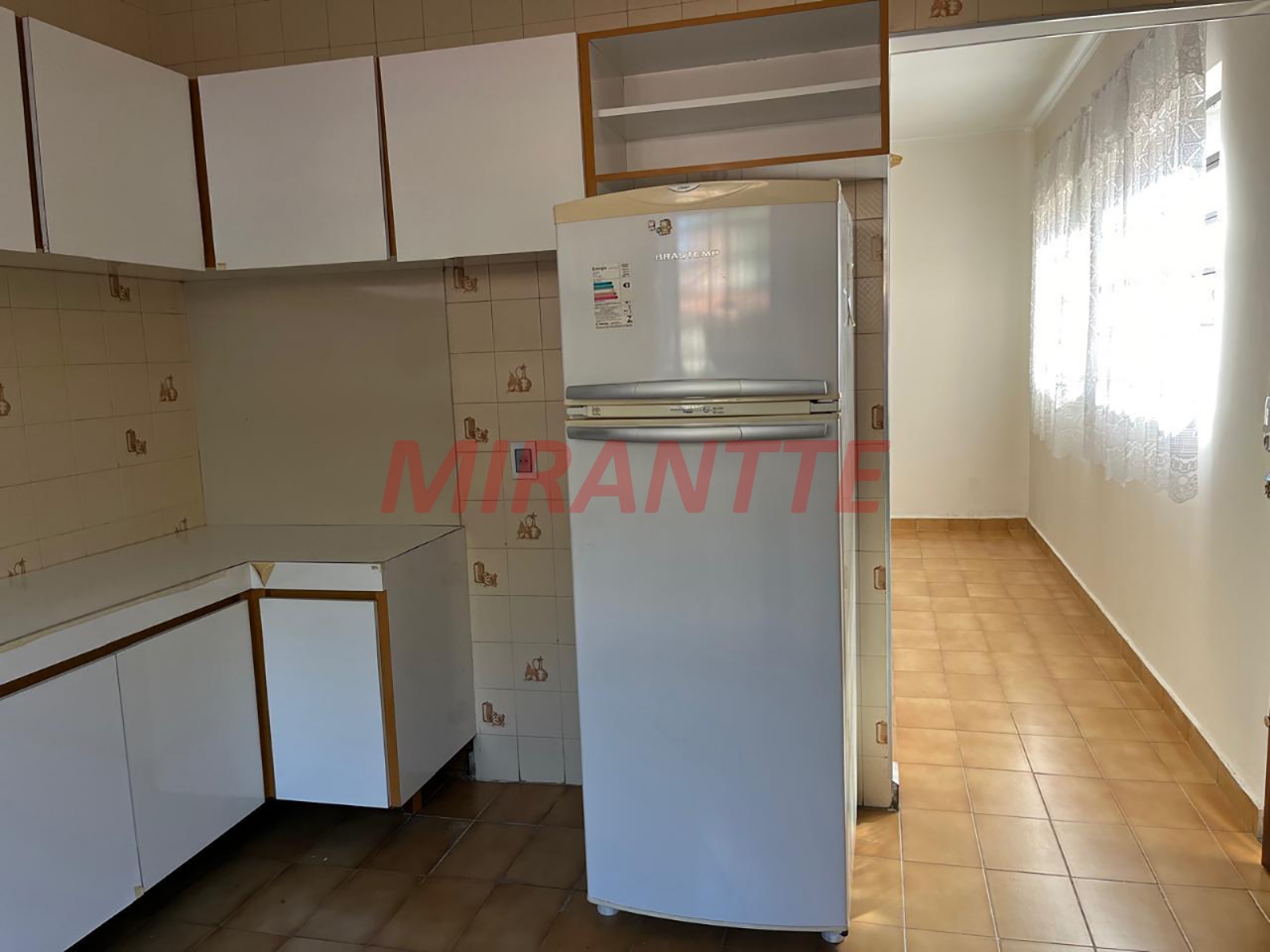 Sobrado de 190m² com 3 quartos em Vila Mazzei