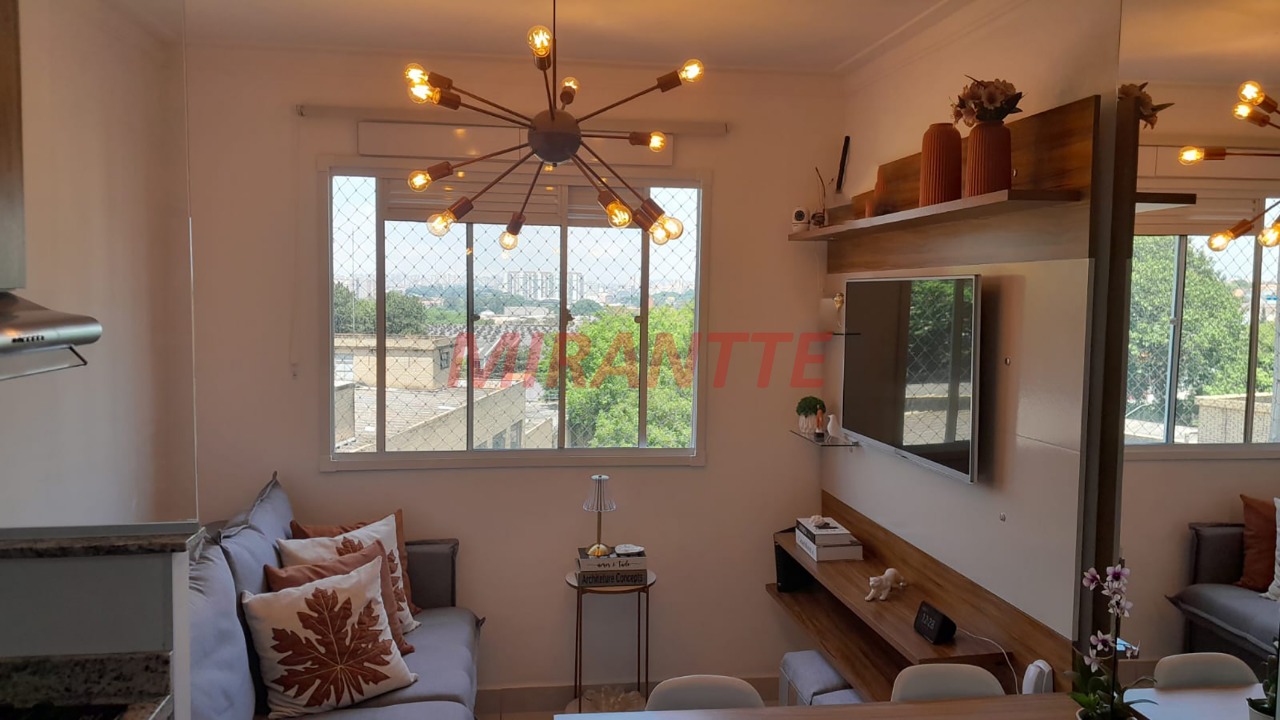 Apartamento de 33m² com 2 quartos em Parque Fongaro