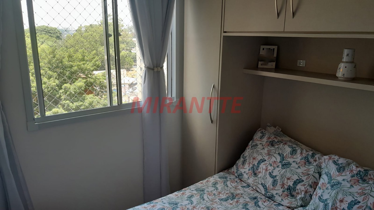 Apartamento de 33m² com 2 quartos em Parque Fongaro
