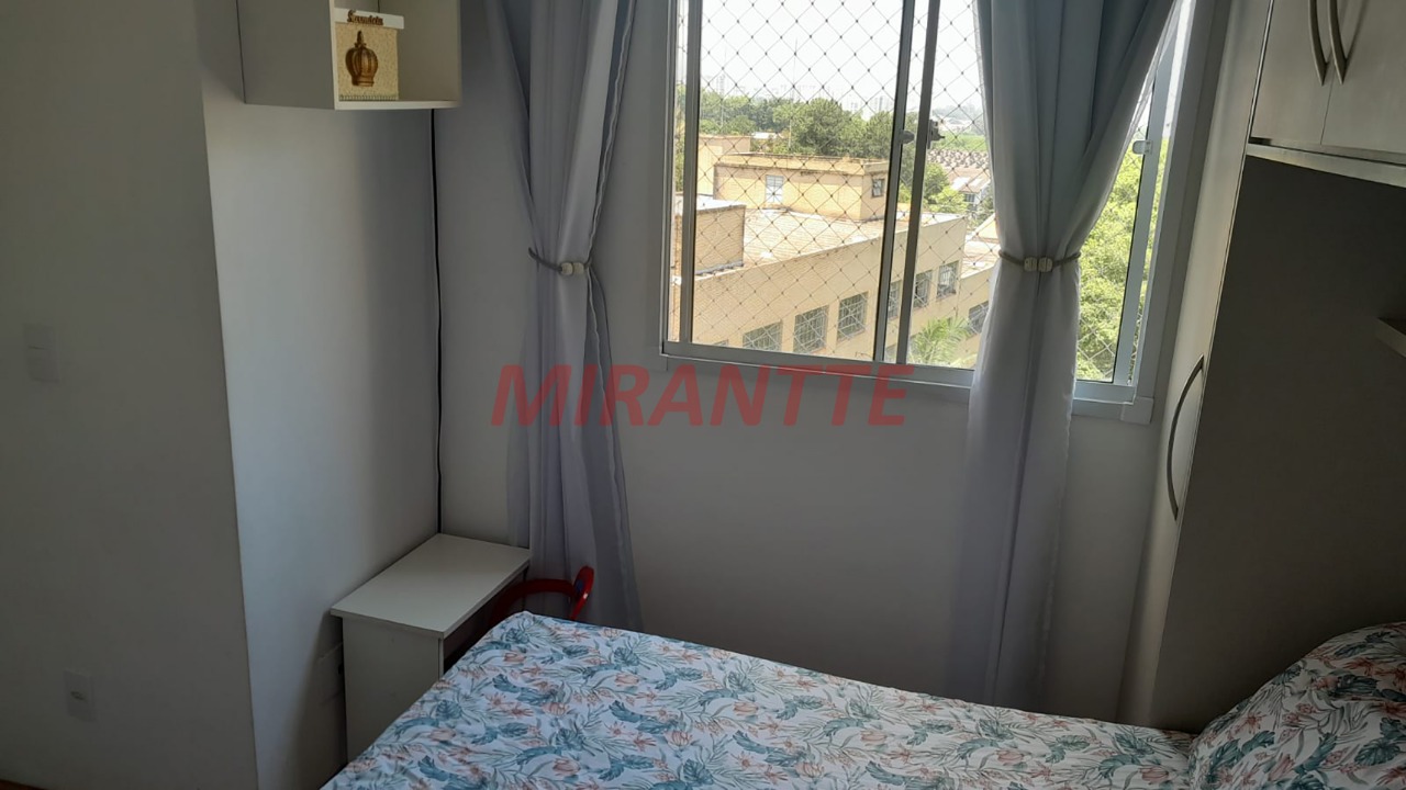 Apartamento de 33m² com 2 quartos em Parque Fongaro