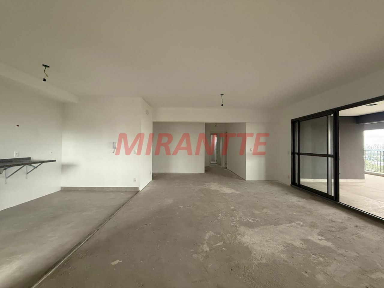 Apartamento de 244m² com 3 quartos em Santana