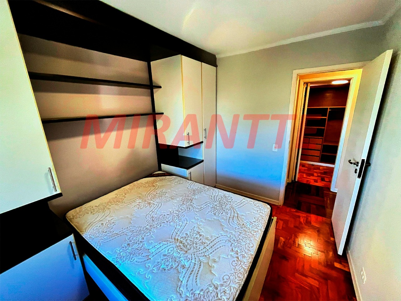 Apartamento de 65m² com 2 quartos em Água Fria