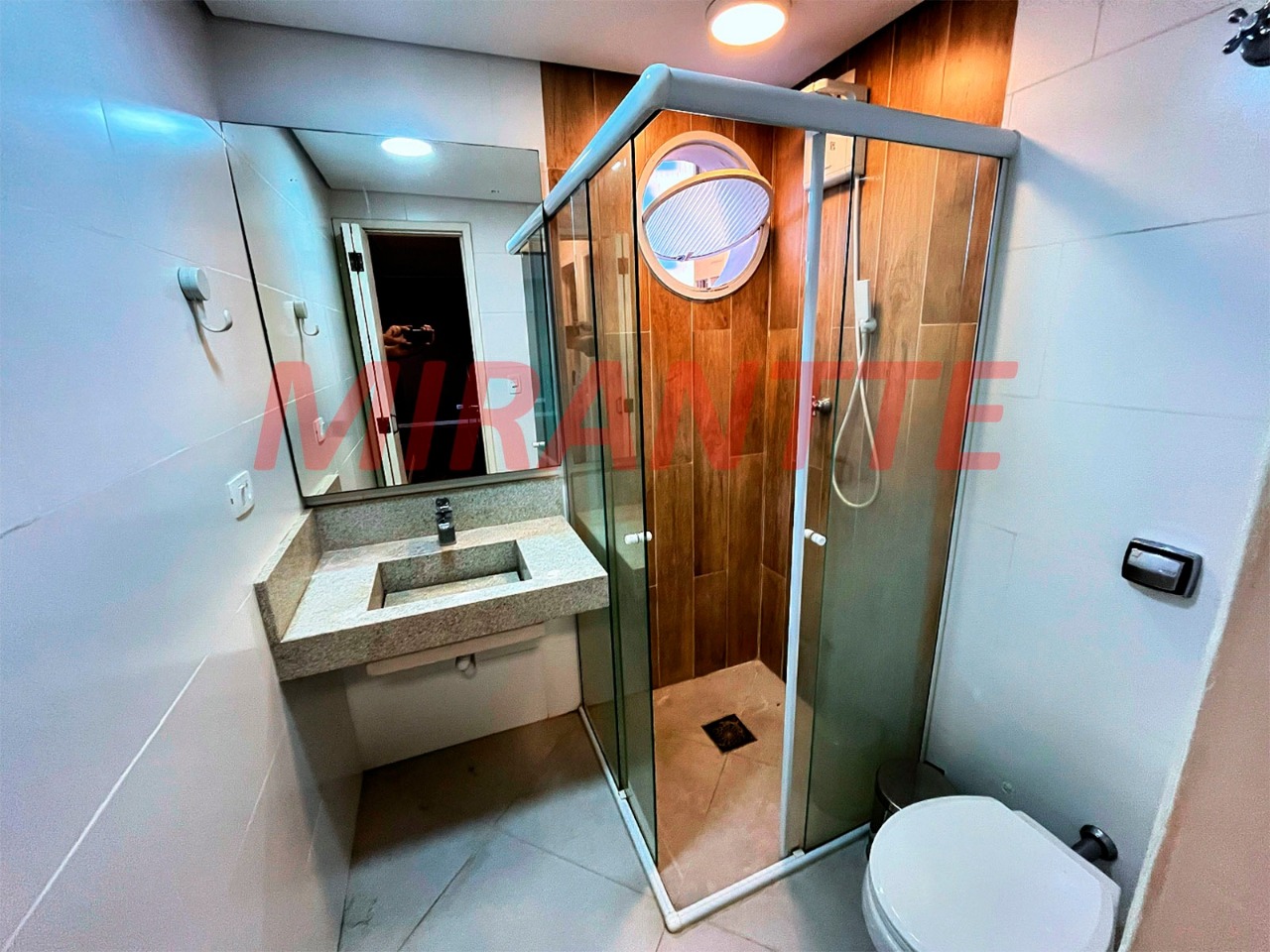 Apartamento de 65m² com 2 quartos em Água Fria