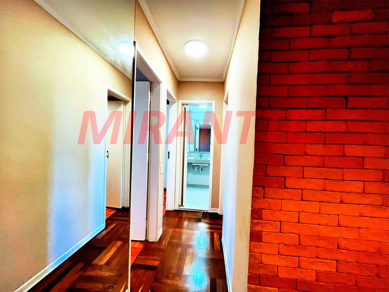 Apartamento de 65m² com 2 quartos em Água Fria