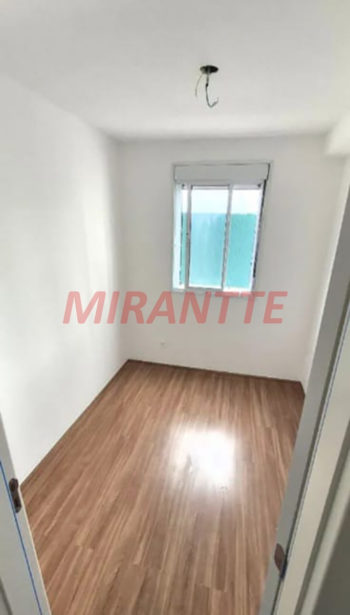 Apartamento de 45m² com 2 quartos em Vila Maria Baixa