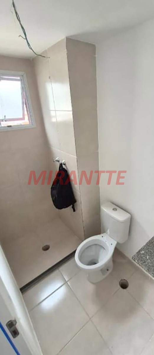 Apartamento de 45m² com 2 quartos em Vila Maria Baixa