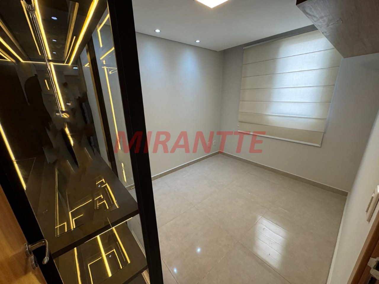 Apartamento de 44m² com 2 quartos em Jardim Iris