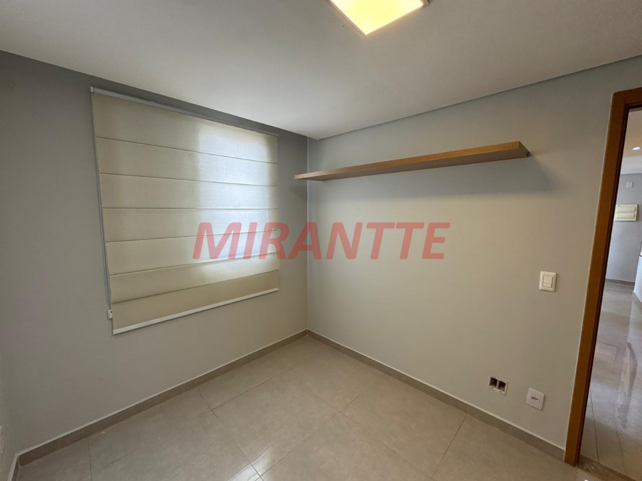 Apartamento de 44m² com 2 quartos em Jardim Iris