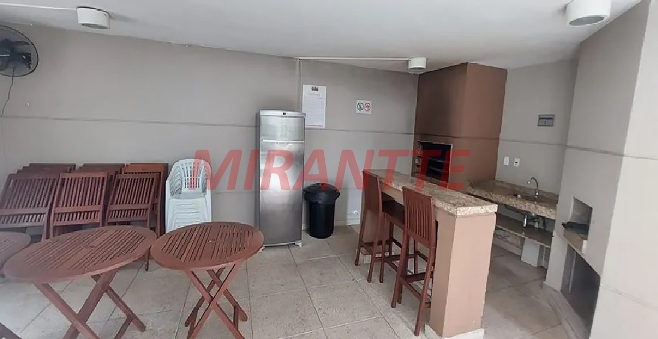 Apartamento de 51m² com 2 quartos em Vila Cunha Bueno