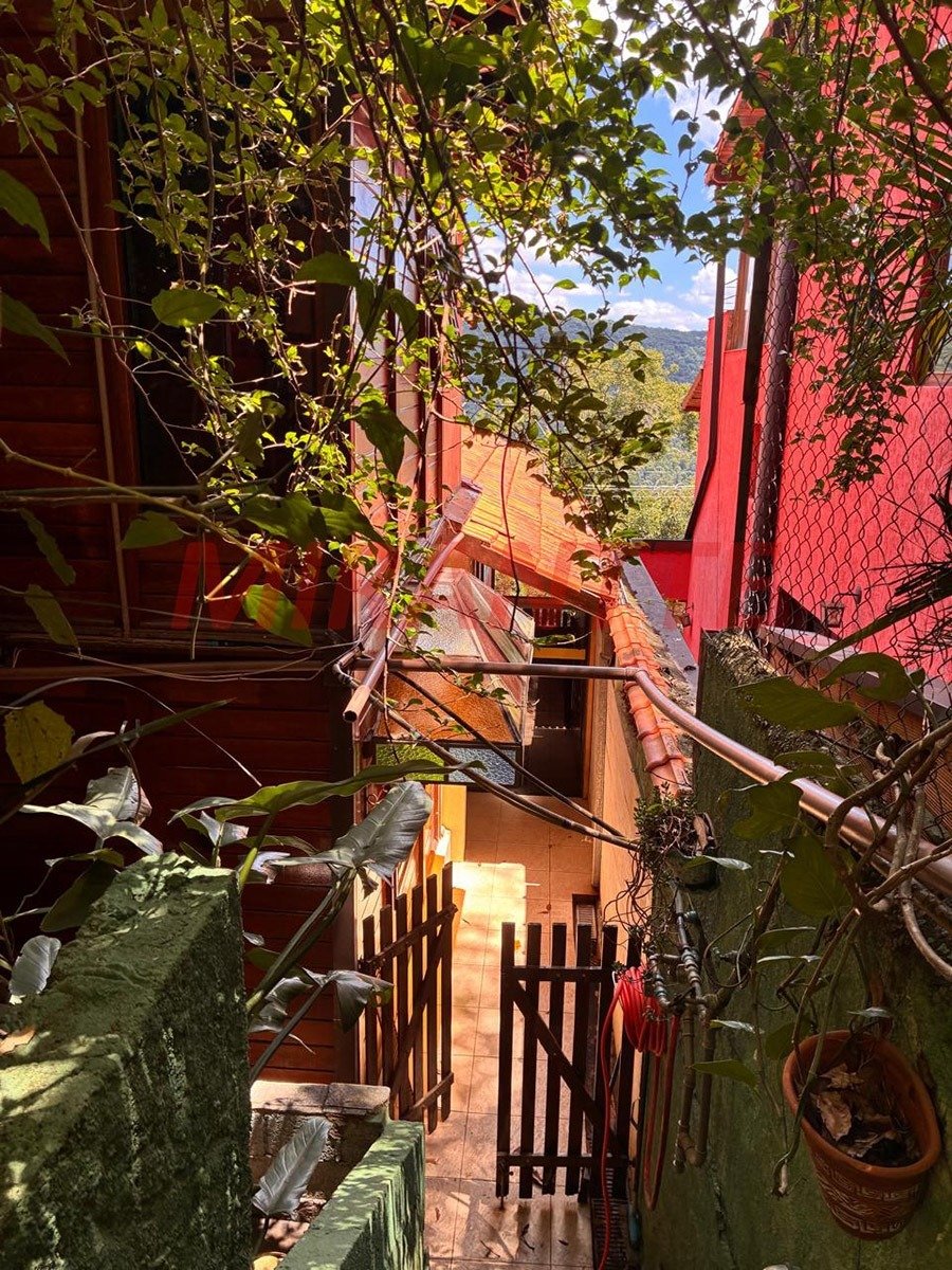 Casa terrea de 250m² com 4 quartos em SANTA INÊS