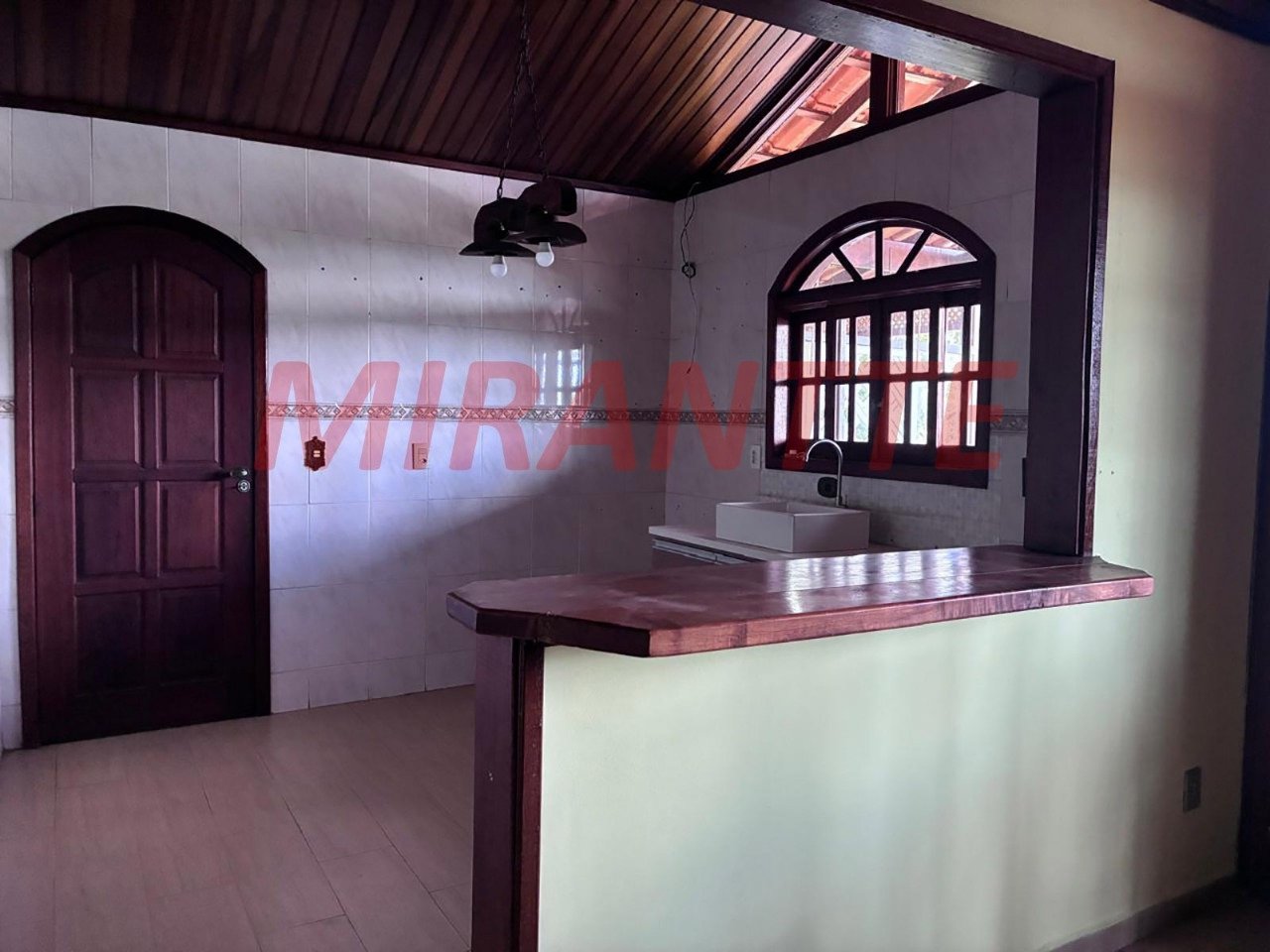 Casa terrea de 250m² com 4 quartos em SANTA INÊS