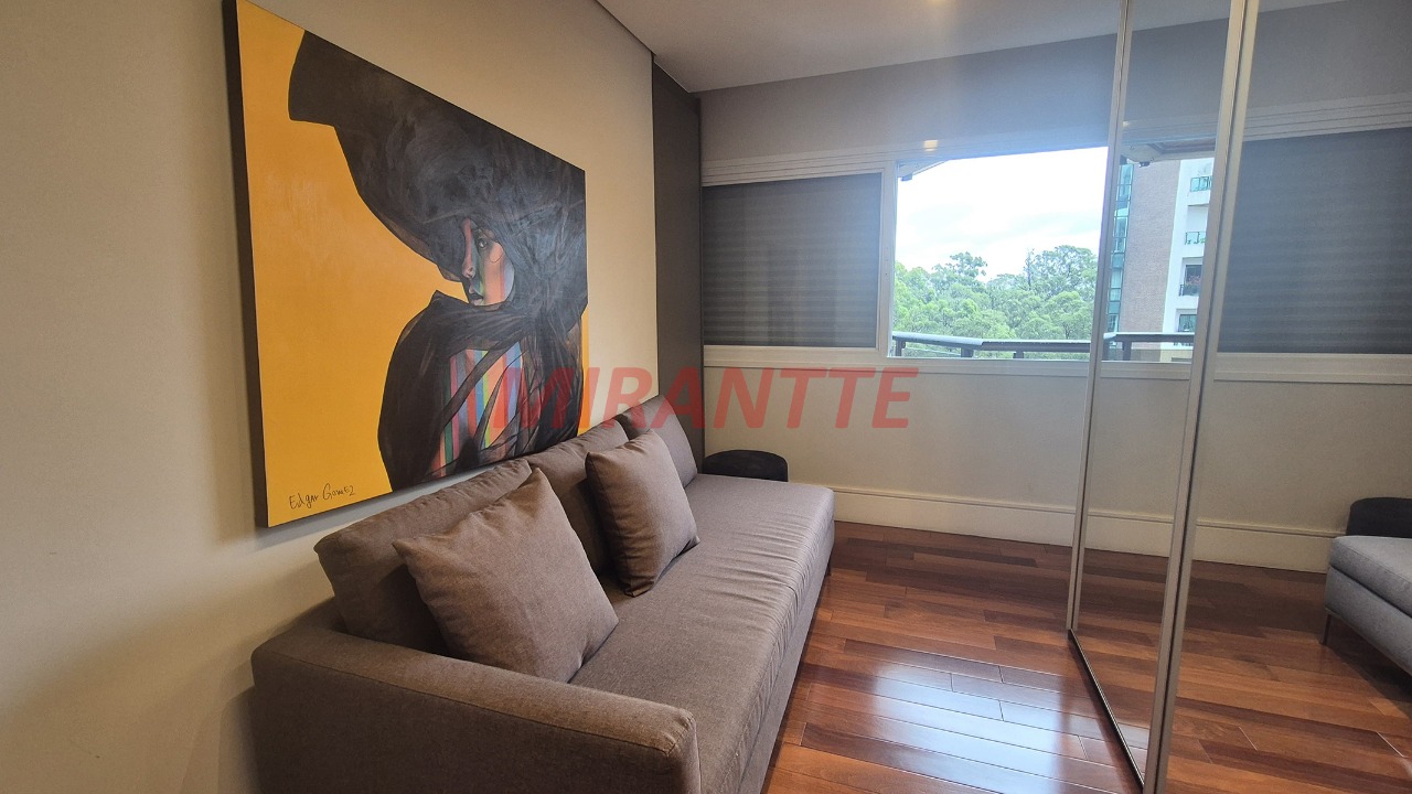 Apartamento de 240m² com 3 quartos em Jardim Luzitânia