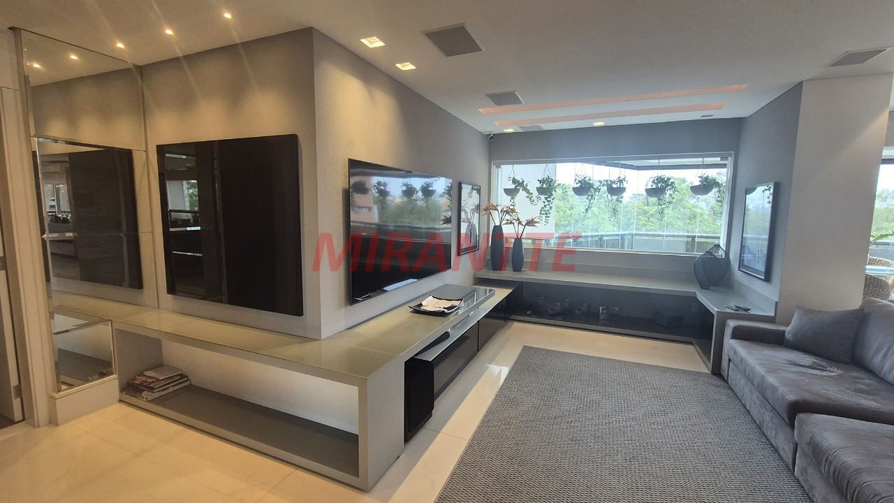 Apartamento de 240m² com 3 quartos em Jardim Luzitânia