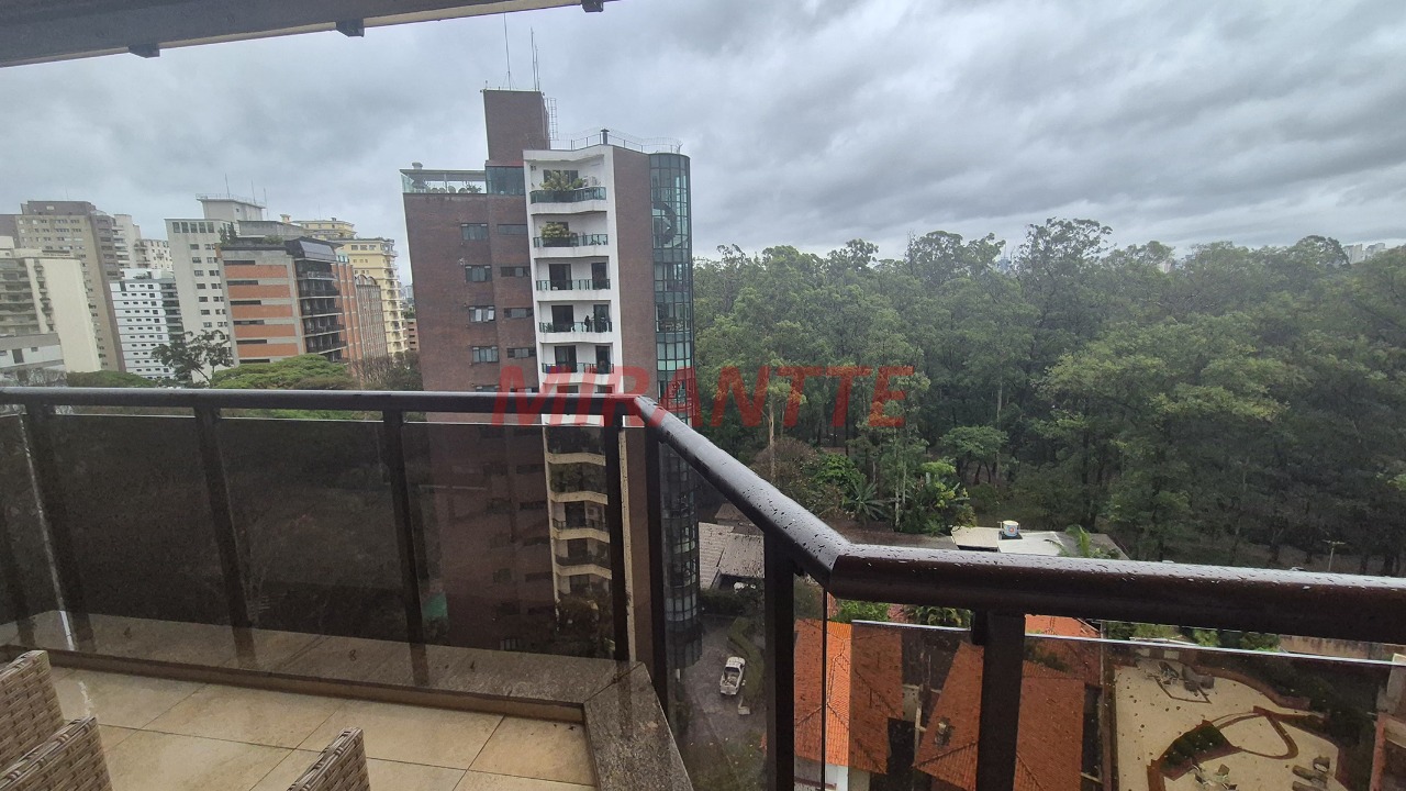 Apartamento de 240m² com 3 quartos em Jardim Luzitânia