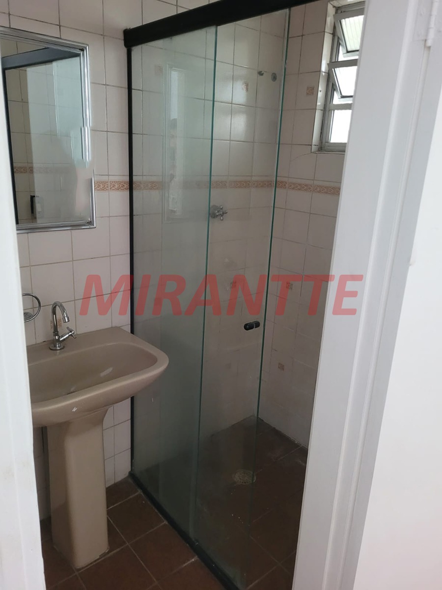 Casa terrea de 146m² com 4 quartos em Conjunto Residencial Santa Terezinha