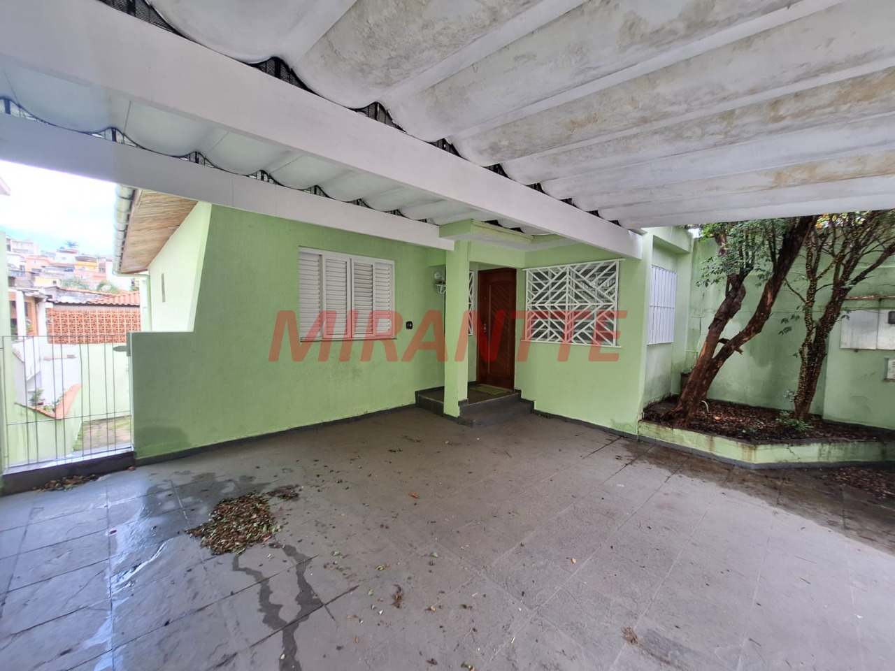 Casa terrea de 146m² com 4 quartos em Conjunto Residencial Santa Terezinha