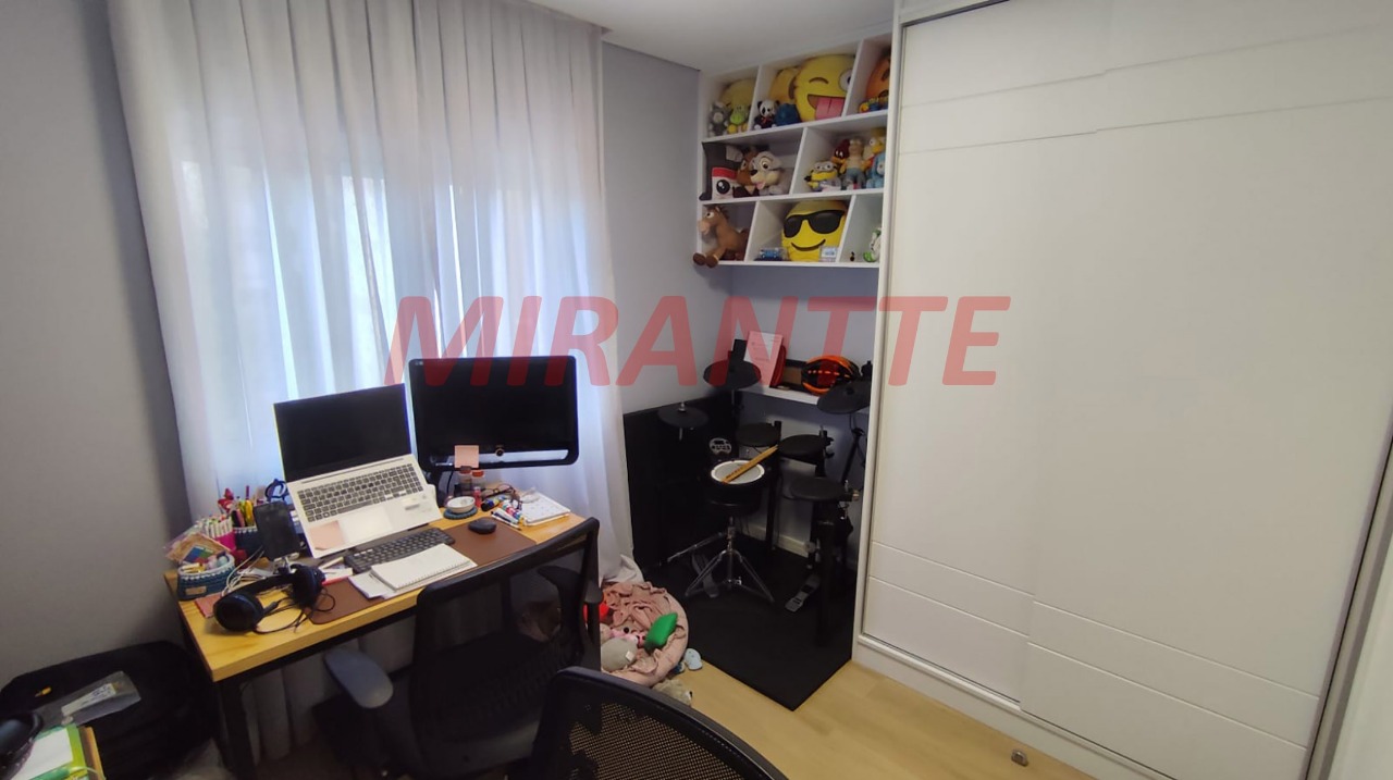 Apartamento de 78m² com 2 quartos em Santana