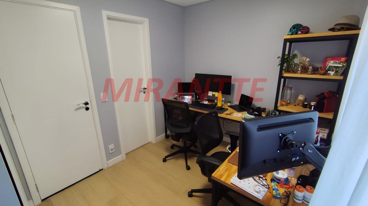 Apartamento de 78m² com 2 quartos em Santana