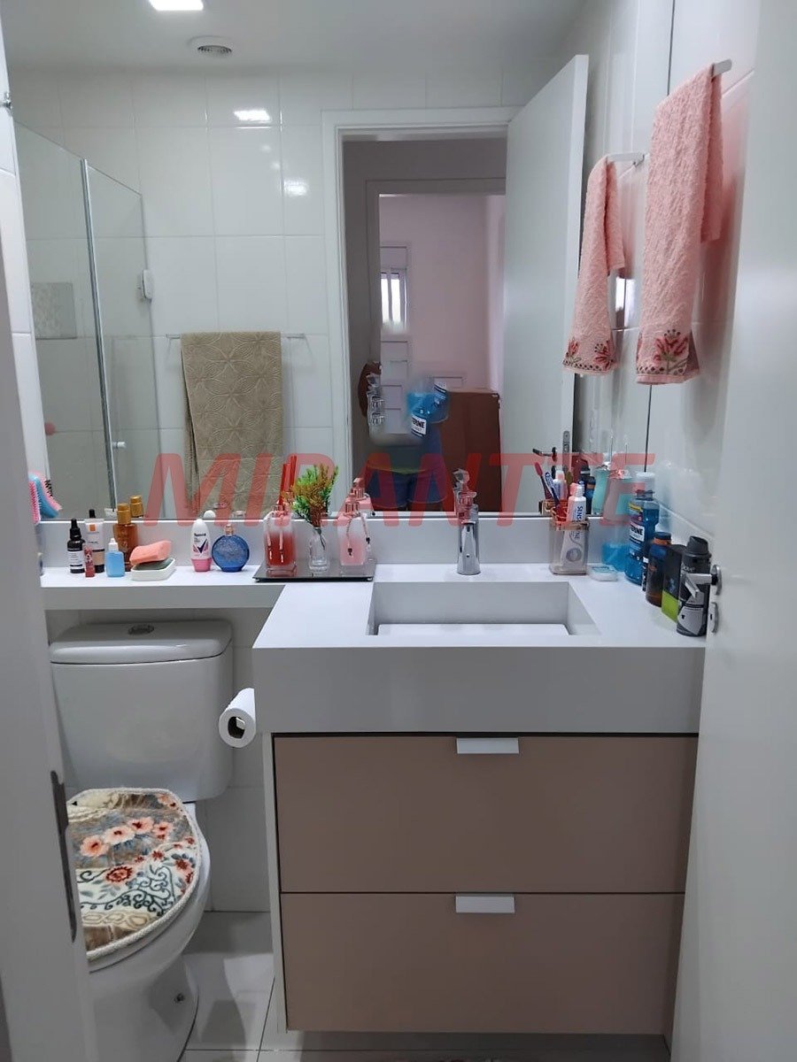 Apartamento de 42m² com 2 quartos em Vila Nova Cachoeirinha