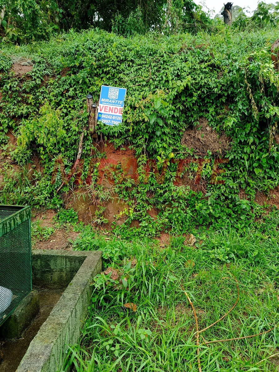 Terreno de 0m² em Laranjeiras
