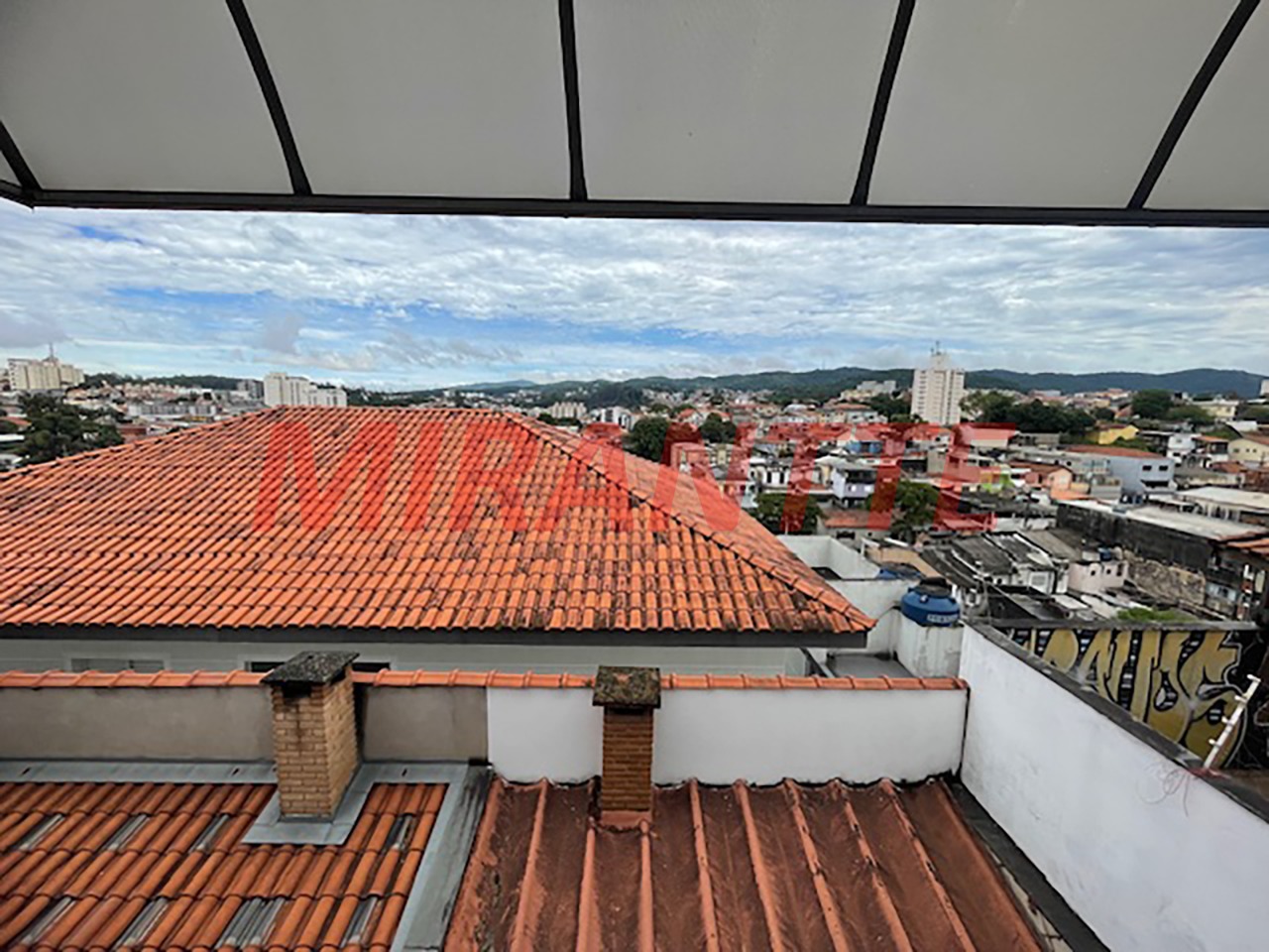 Sobrado de 171m² com 3 quartos em Vila Nova Mazzei