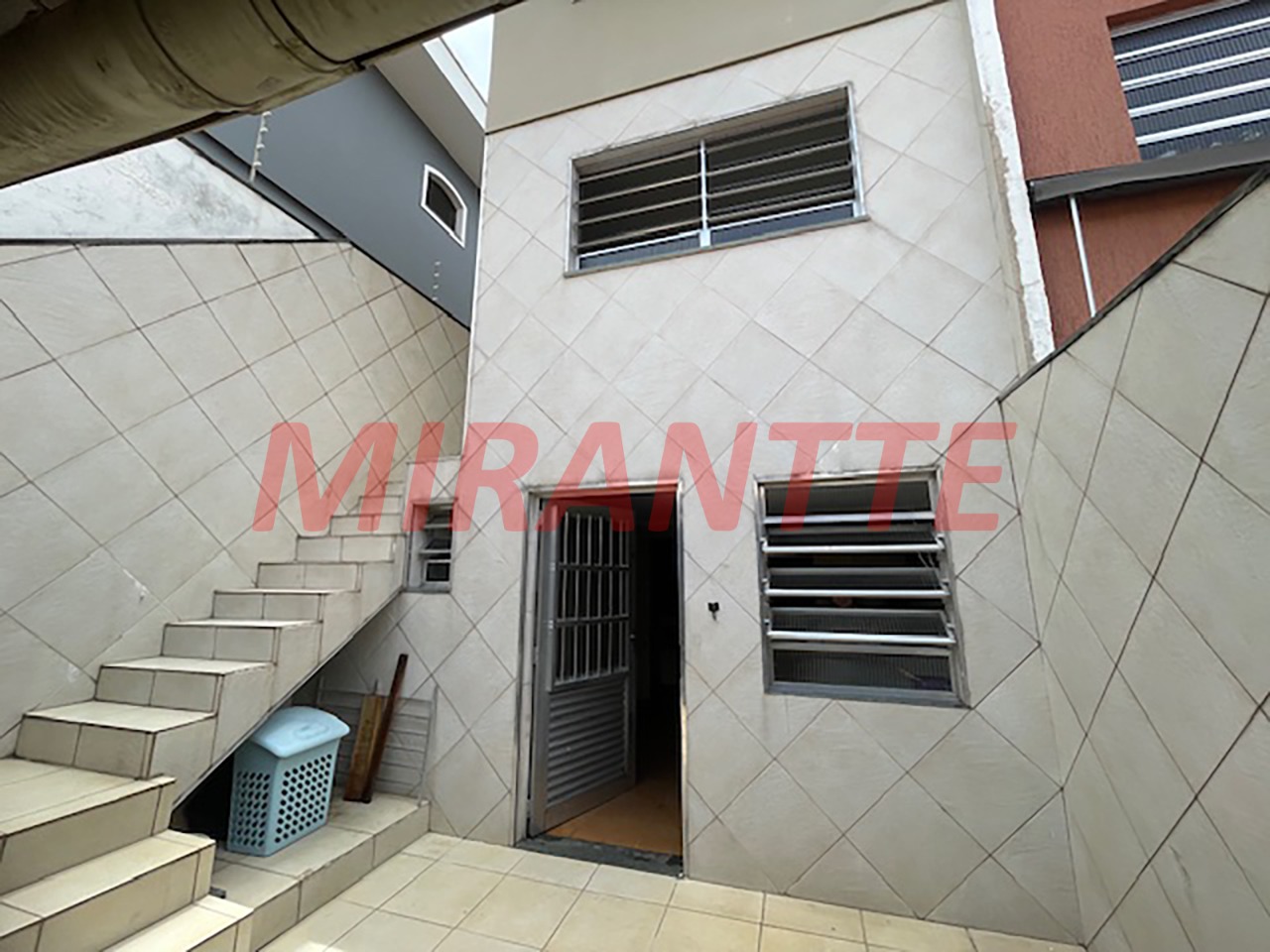 Sobrado de 171m² com 3 quartos em Vila Nova Mazzei