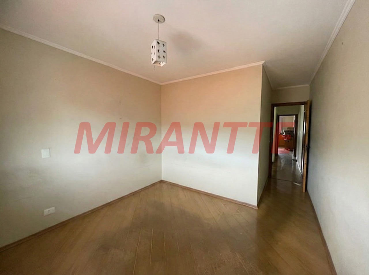 Sobrado de 171m² com 3 quartos em Vila Nova Mazzei