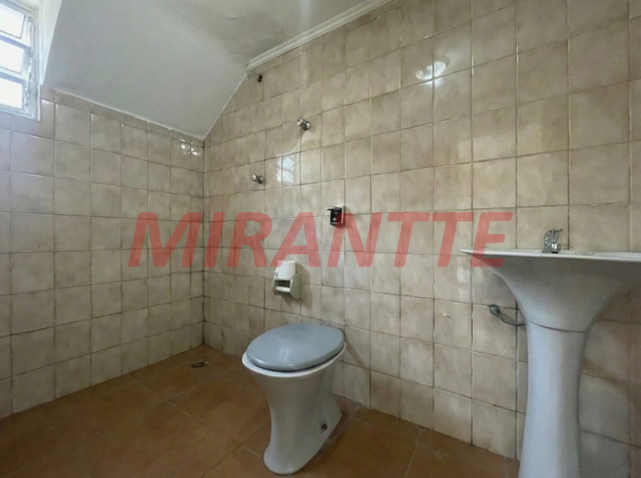 Sobrado de 171m² com 3 quartos em Vila Nova Mazzei