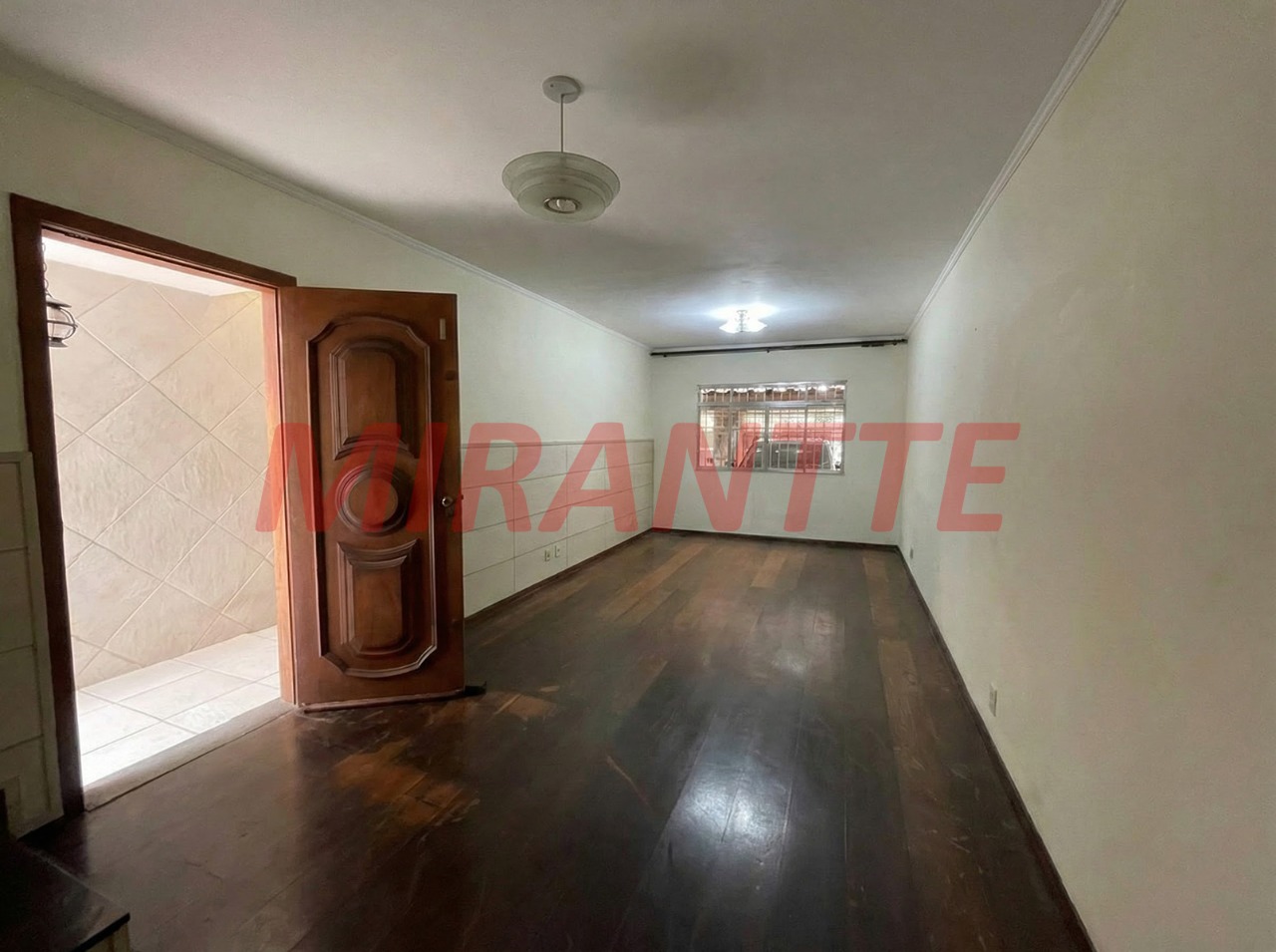 Sobrado de 171m² com 3 quartos em Vila Nova Mazzei