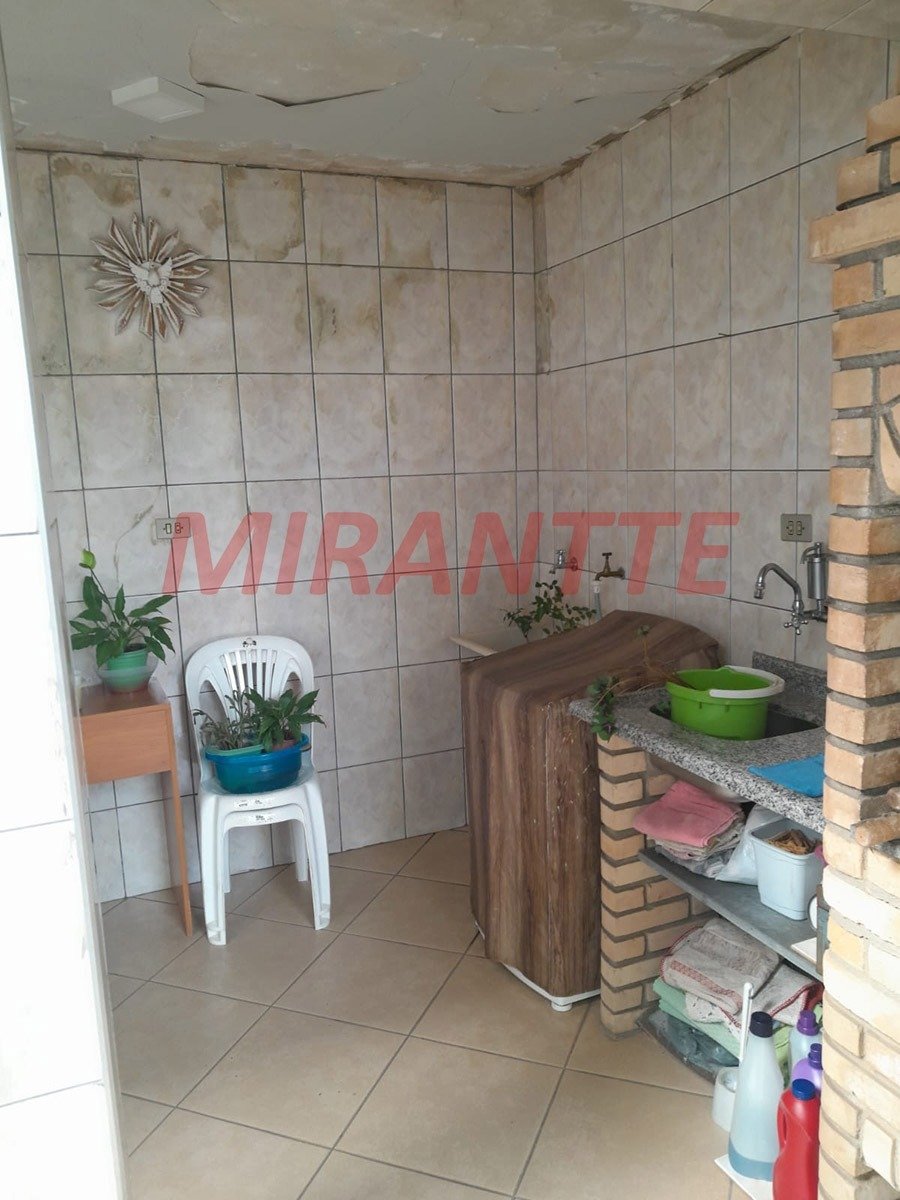 Sobrado de 80m² com 2 quartos em Tremembe