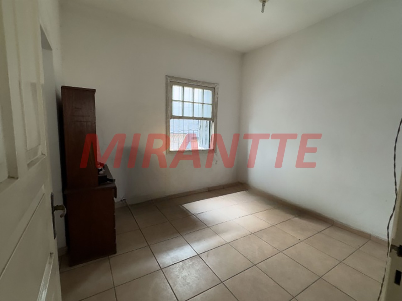 Casa terrea de 253m² com 3 quartos em Santana