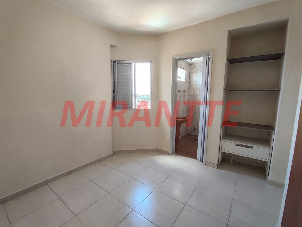 Apartamento de 72m² com 3 quartos em Vila Nova Mazzei