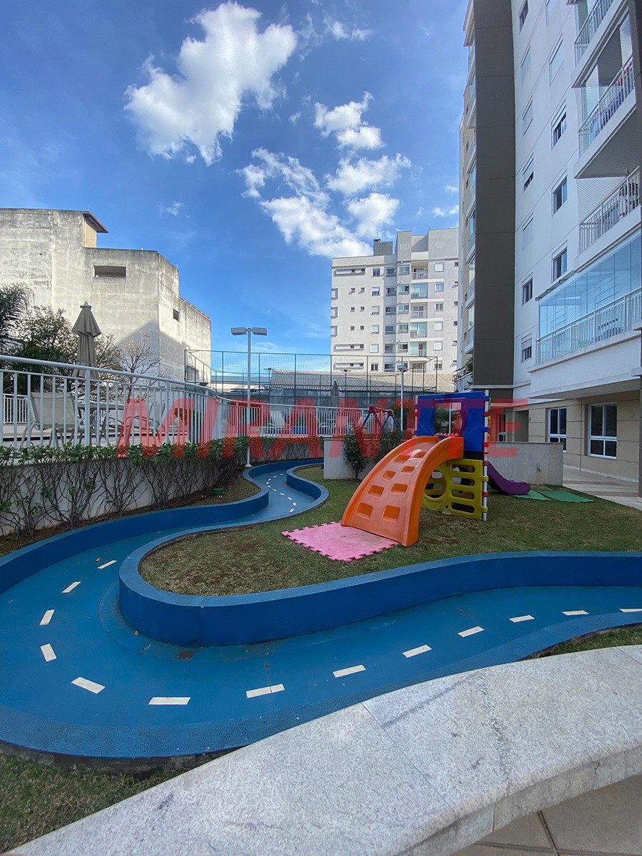 Apartamento de 85m² com 2 quartos em Vila Gumercindo