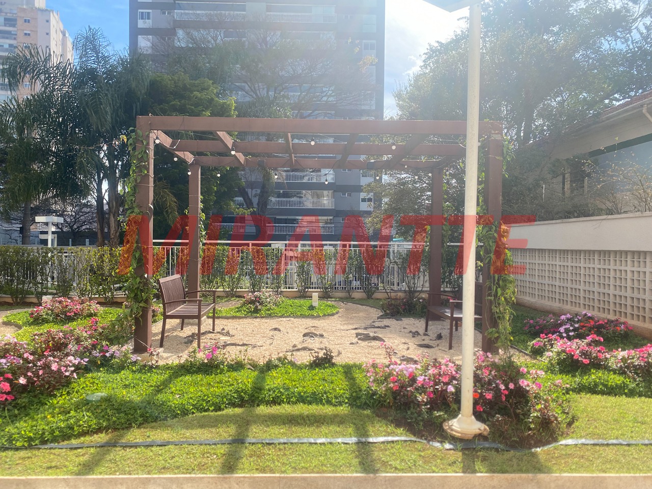 Apartamento de 85m² com 2 quartos em Vila Gumercindo
