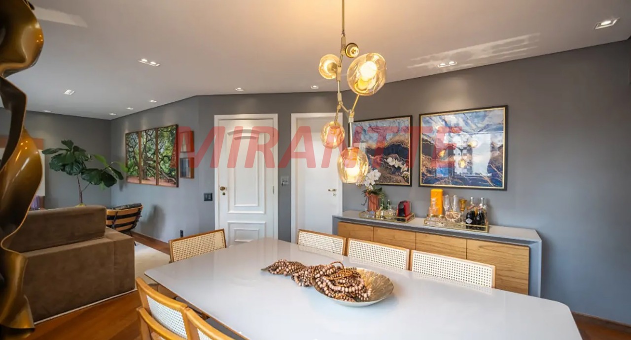 Apartamento de 131m² com 3 quartos em Santa Teresinha