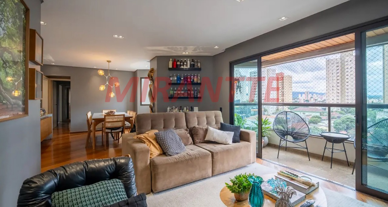 Apartamento de 131m² com 3 quartos em Santa Teresinha
