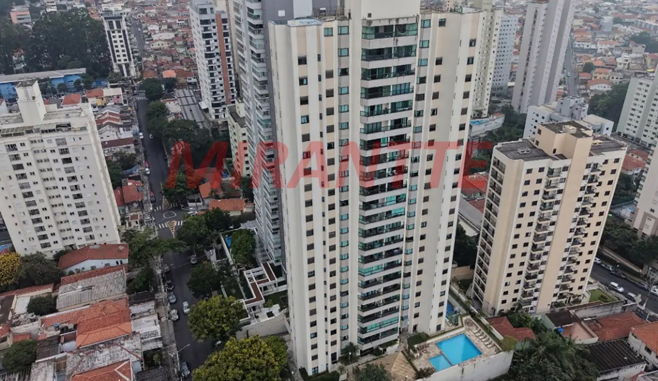Apartamento de 131m² com 3 quartos em Santa Teresinha