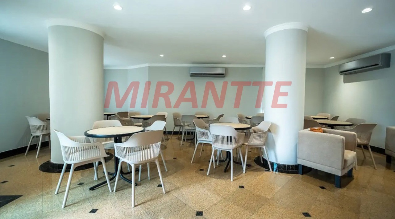 Apartamento de 131m² com 3 quartos em Santa Teresinha